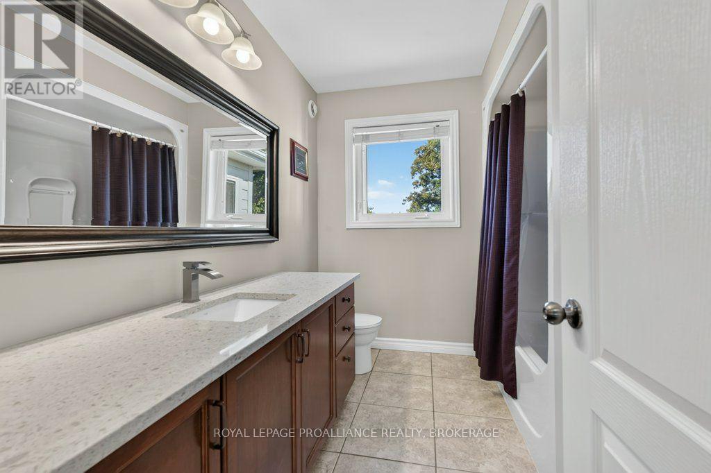 116 Jordyn's Court, Loyalist, Ontario  K7N 0A7 - Photo 33 - X13875890