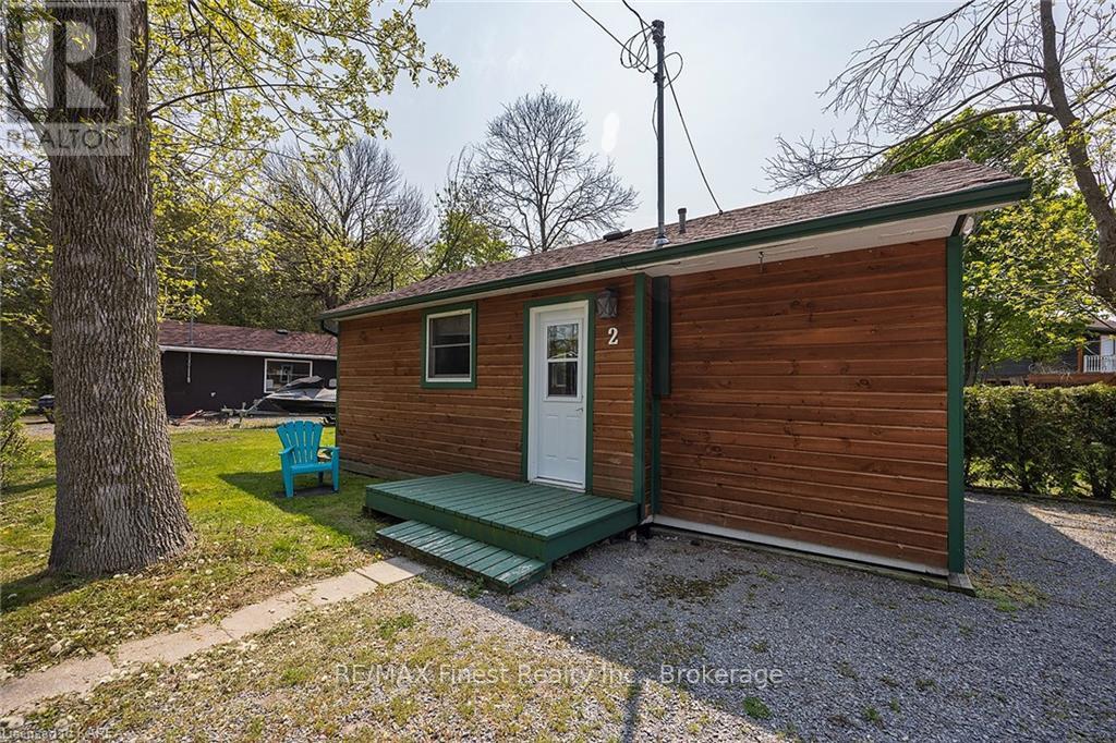 135 Thousand Islands Parkway, Front Of Leeds & Seeleys Bay, Ontario  K7G 2V4 - Photo 19 - X13875898