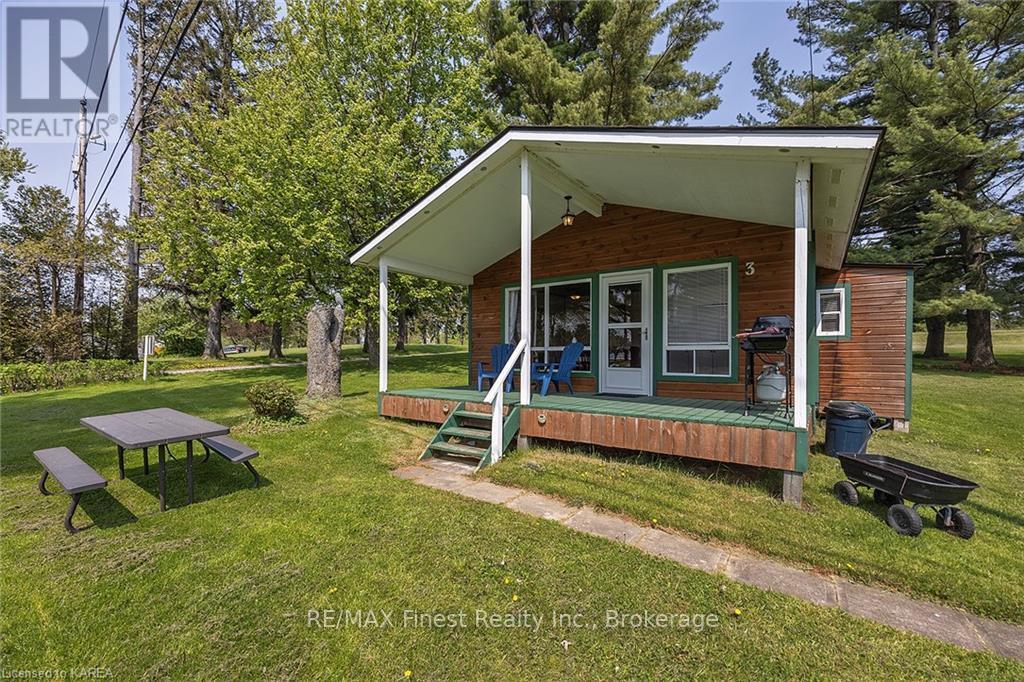 135 Thousand Islands Parkway, Front Of Leeds & Seeleys Bay, Ontario  K7G 2V4 - Photo 22 - X13875898