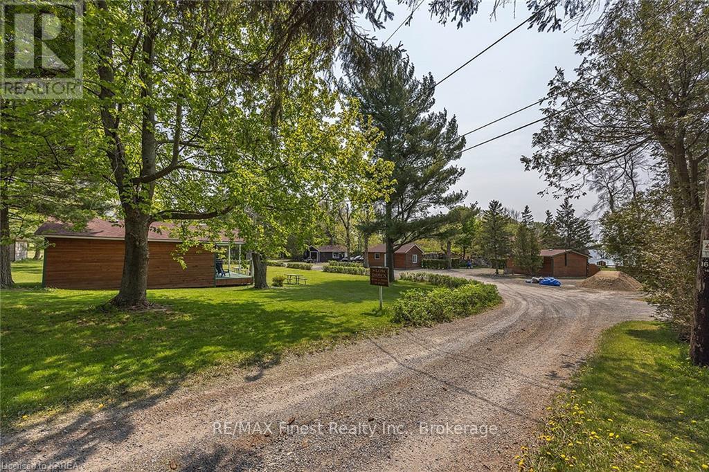 135 Thousand Islands Parkway, Front Of Leeds & Seeleys Bay, Ontario  K7G 2V4 - Photo 35 - X13875898