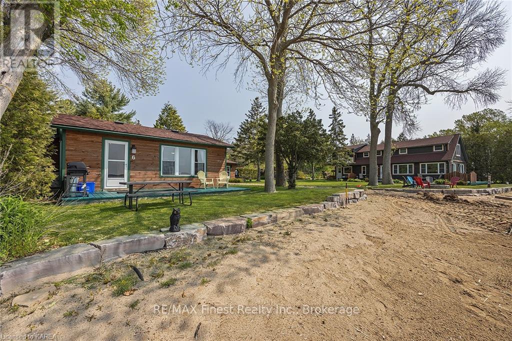 135 Thousand Islands Parkway, Front Of Leeds & Seeleys Bay, Ontario  K7G 2V4 - Photo 38 - X13875898