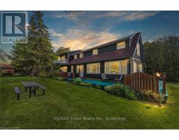 135 THOUSAND ISLANDS PARKWAY, Front of Leeds & Seeleys Bay, Ontario