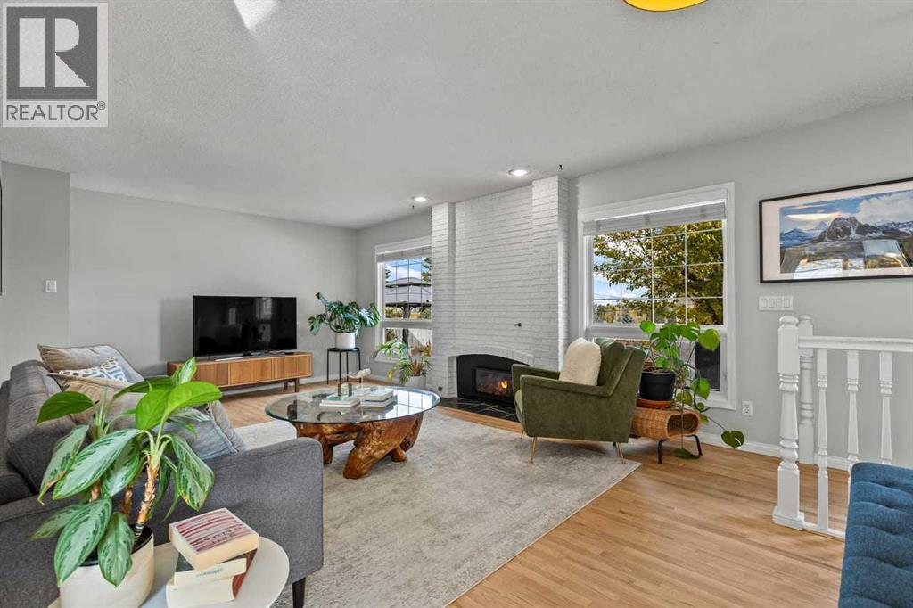 232 Lake Wapta Rise SE, Calgary, Alberta  T2J 2M9 - Photo 8 - A2348897