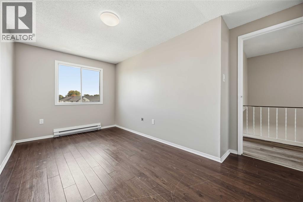 348 Cameron Street Unit# 105, St Clair, Ontario  N0N 1G0 - Photo 17 - 26024485