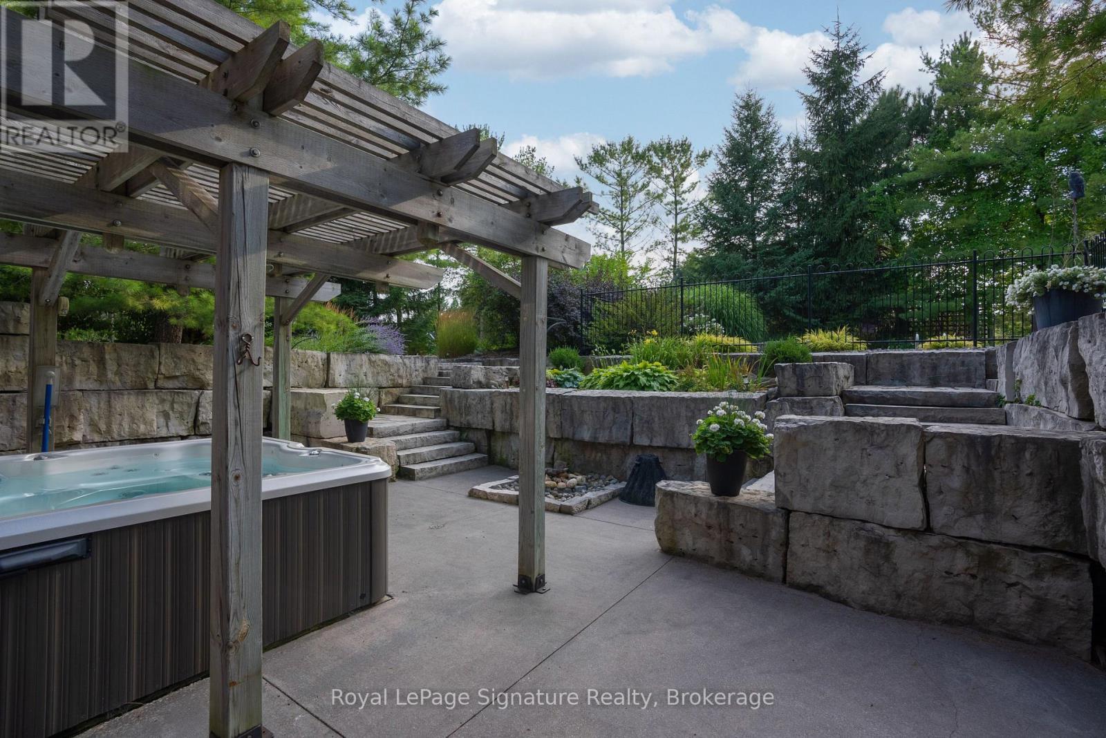 21 Trails End, Collingwood, Ontario L9Y 5B1 - Photo 44 - S13875828