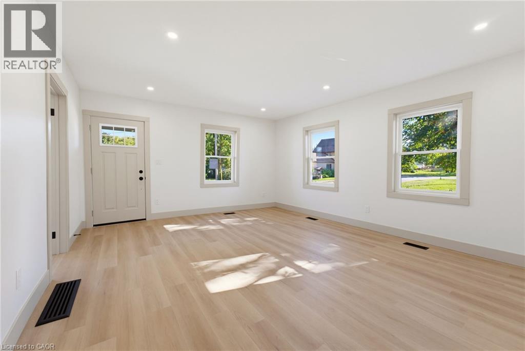5 Macbeth Street, Milverton, Ontario  N0K 1M0 - Photo 6 - 40869920