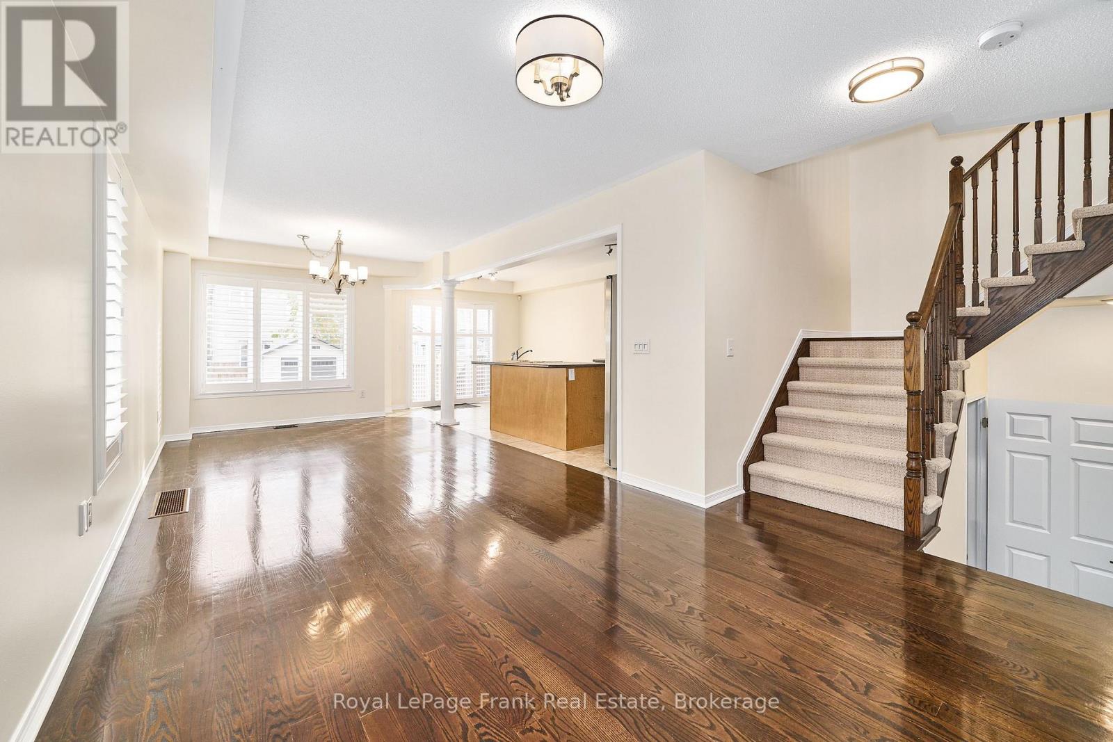 23 Southshore Street, Whitby, Ontario  L1N 0H5 - Photo 10 - E13875912
