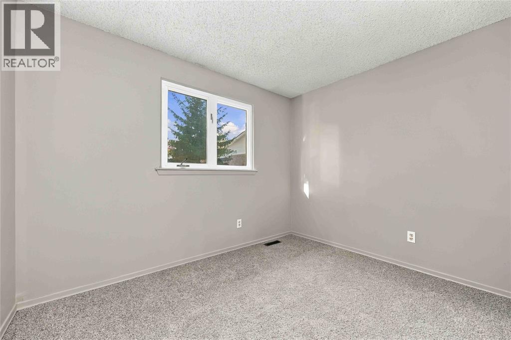 51 Maplestone Avenue, Sarnia, Ontario  N7S 4X1 - Photo 16 - 26024835