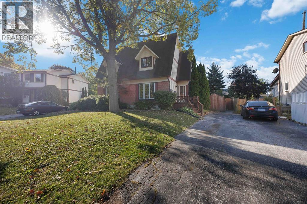 51 Maplestone Avenue, Sarnia, Ontario  N7S 4X1 - Photo 3 - 26024835