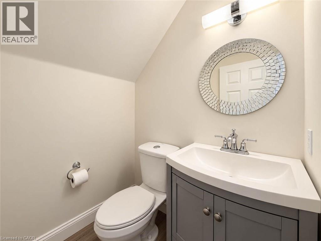 5 Athens Street, Hamilton, Ontario  L9C 3K8 - Photo 17 - 40865769