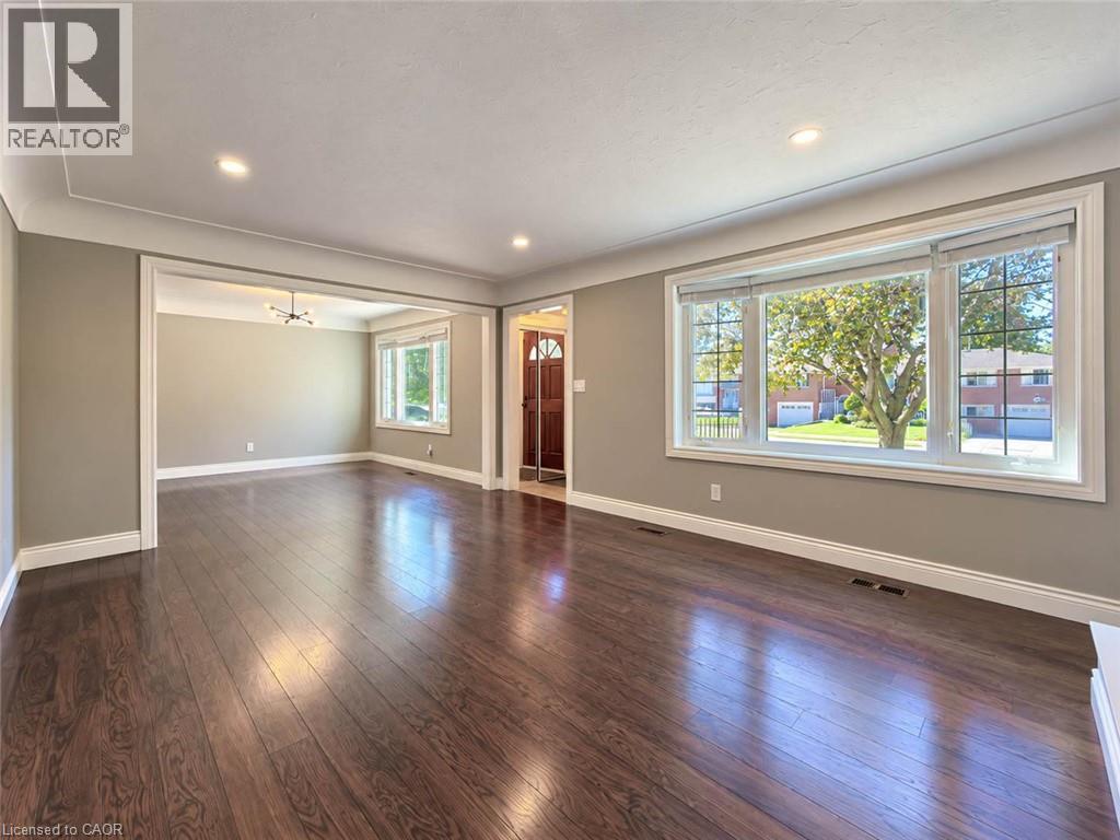 5 Athens Street, Hamilton, Ontario  L9C 3K8 - Photo 6 - 40865769