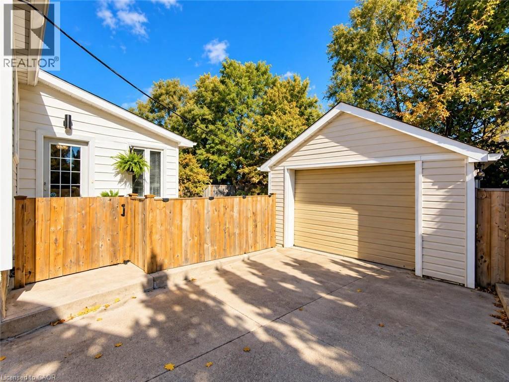5 Athens Street, Hamilton, Ontario  L9C 3K8 - Photo 35 - 40865769