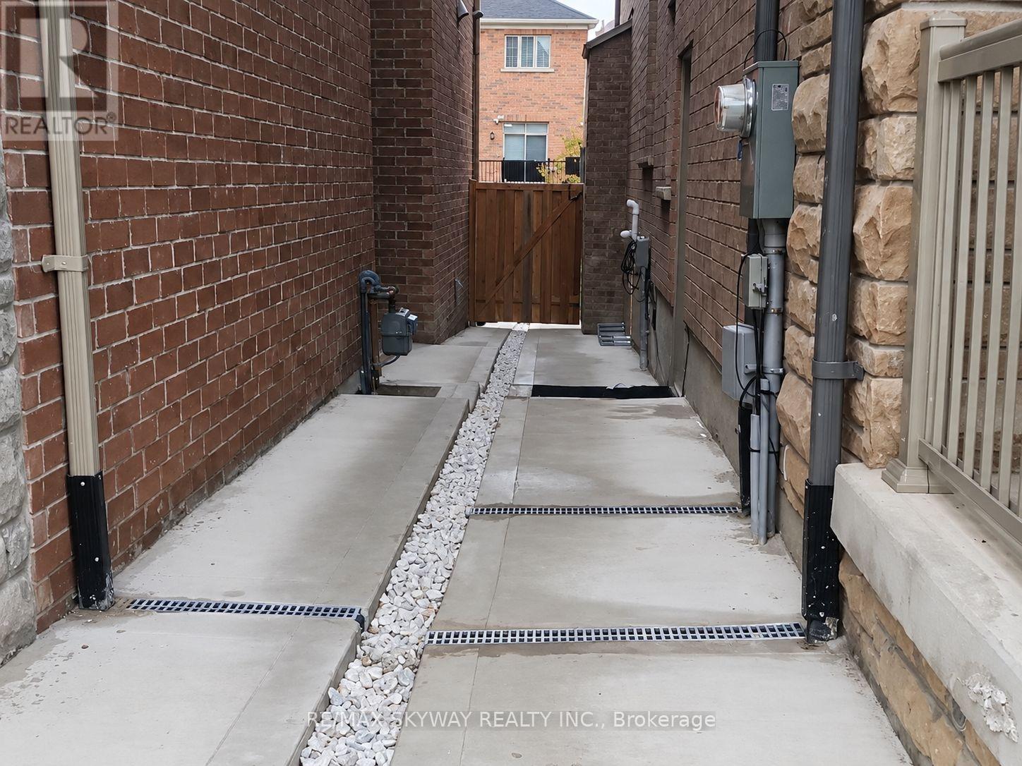 Basement - 61 Kentwood Crescent, Markham, Ontario  L6B 0M4 - Photo 3 - N13875816