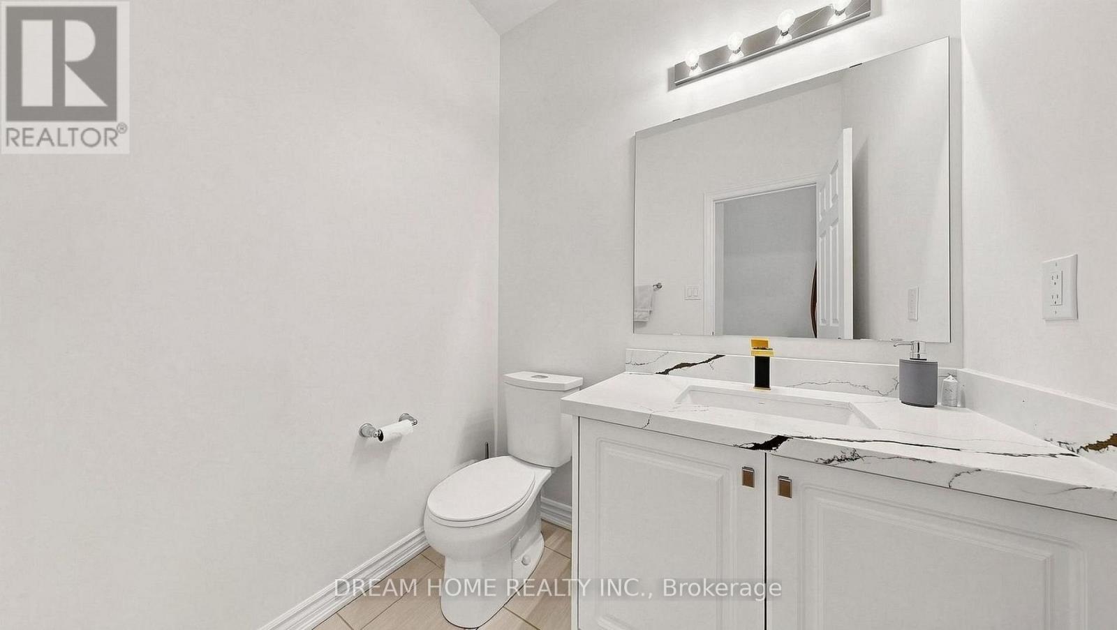 8 Slater Court, East Gwillimbury, Ontario  L9N 0P8 - Photo 13 - N13875848