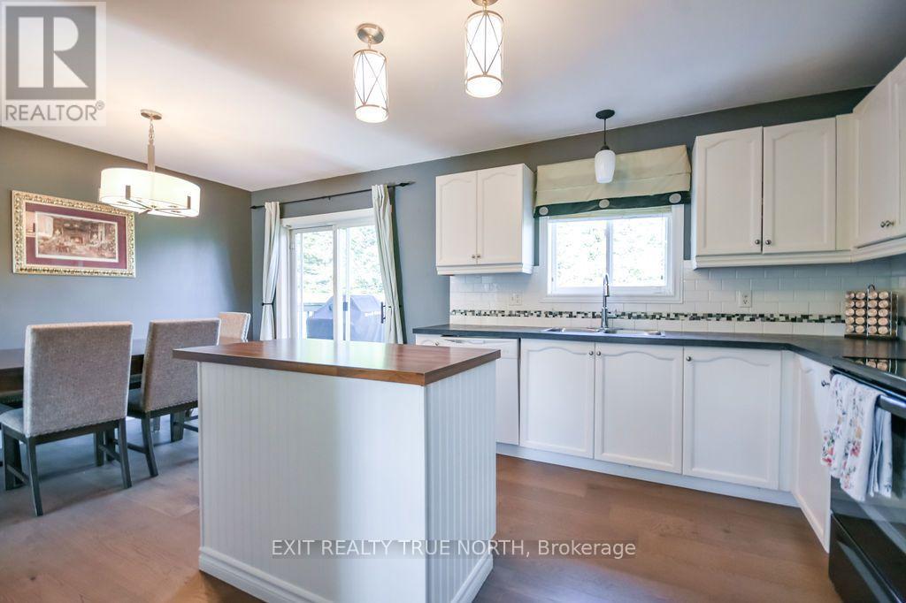 35 Marlow Circle, Springwater (Hillsdale), Ontario  L0L 1V0 - Photo 10 - S13875788