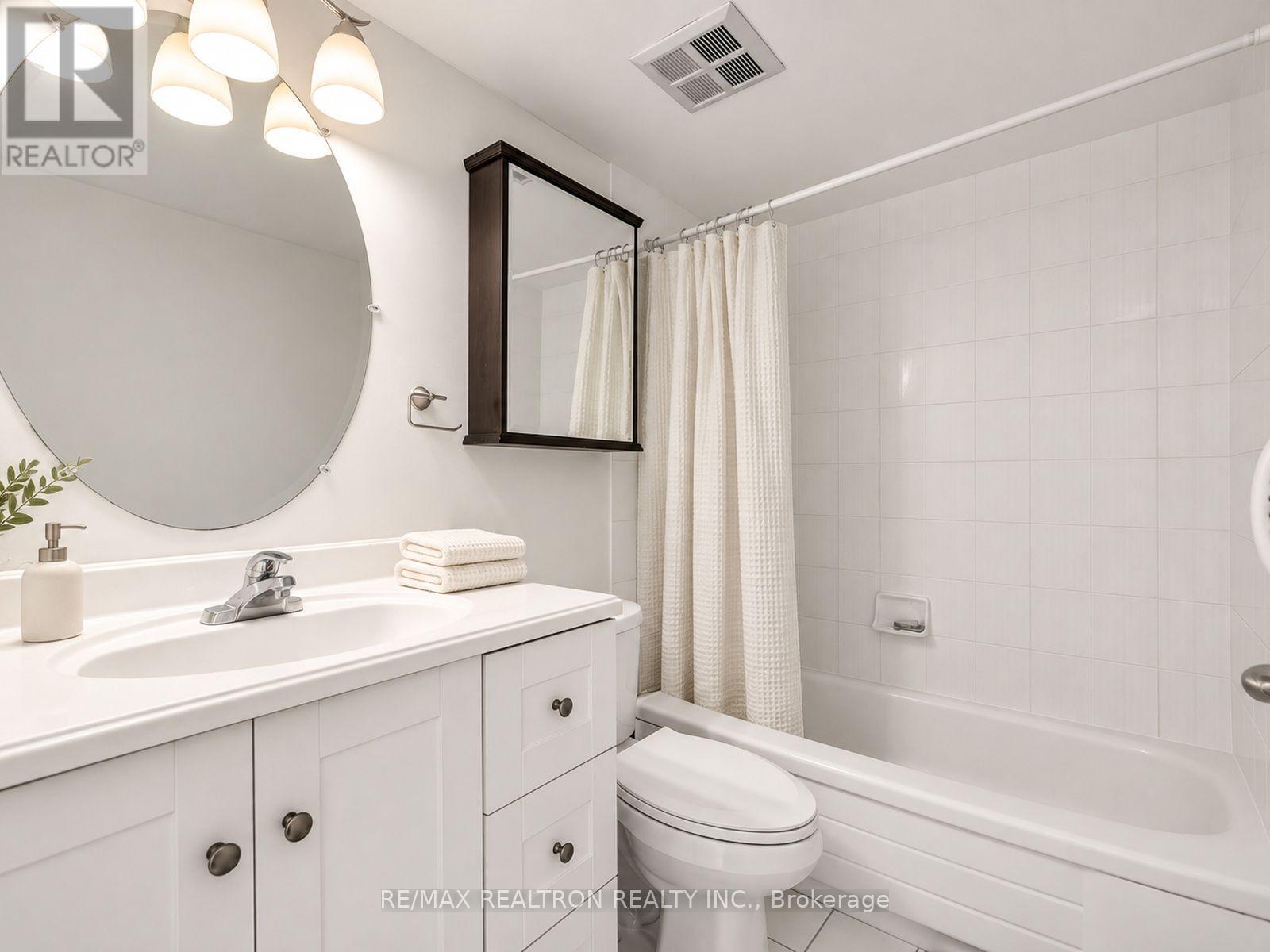 1111 - 75 Ellen Street, Barrie, Ontario  L4N 7R6 - Photo 37 - S13875824