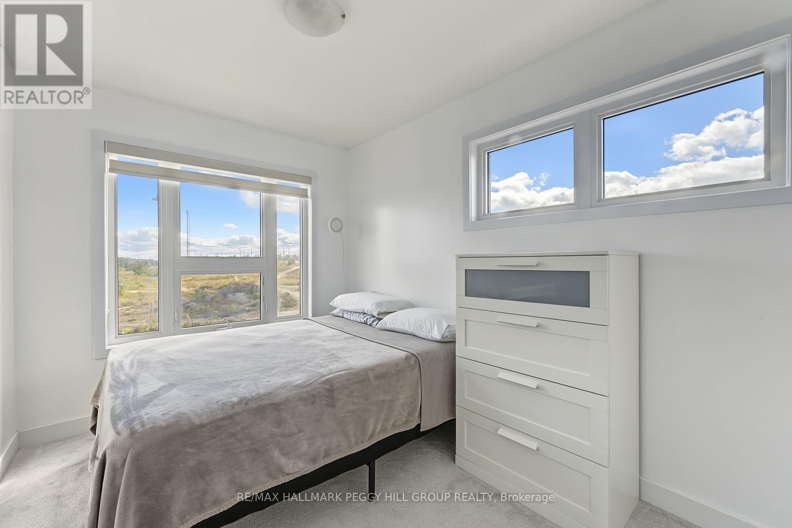 11 Turnberry Lane, Barrie (Painswick South), Ontario  L9J 0M8 - Photo 12 - S13875864