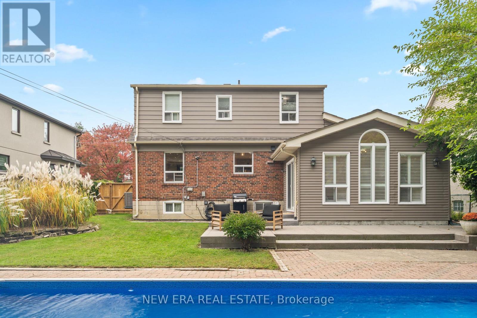 2107 Russett Road, Mississauga, Ontario  L4Y 1C2 - Photo 40 - W13854296