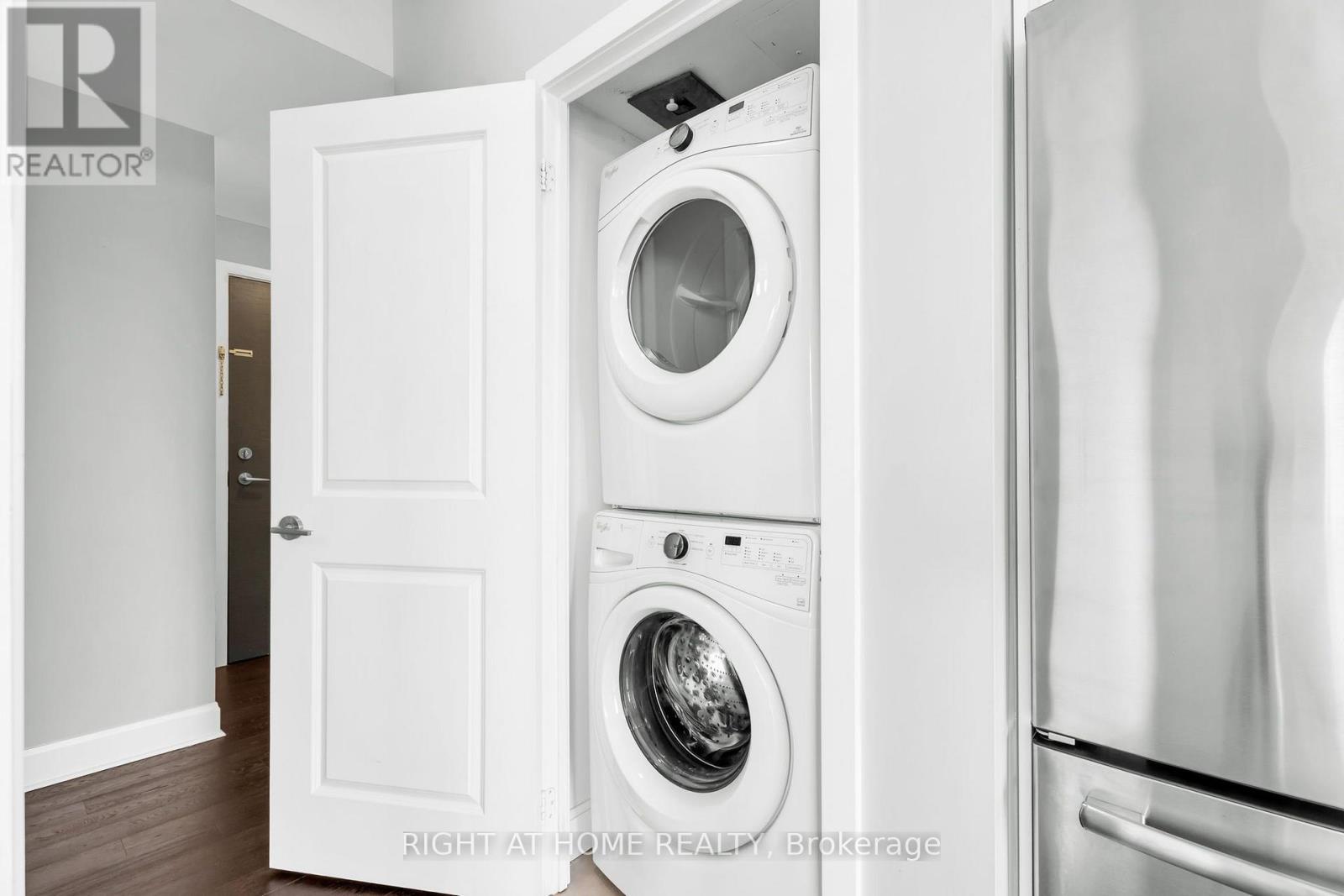 2304 - 33 Shore Breeze Drive, Toronto, Ontario  M8V 0G1 - Photo 20 - W13875918