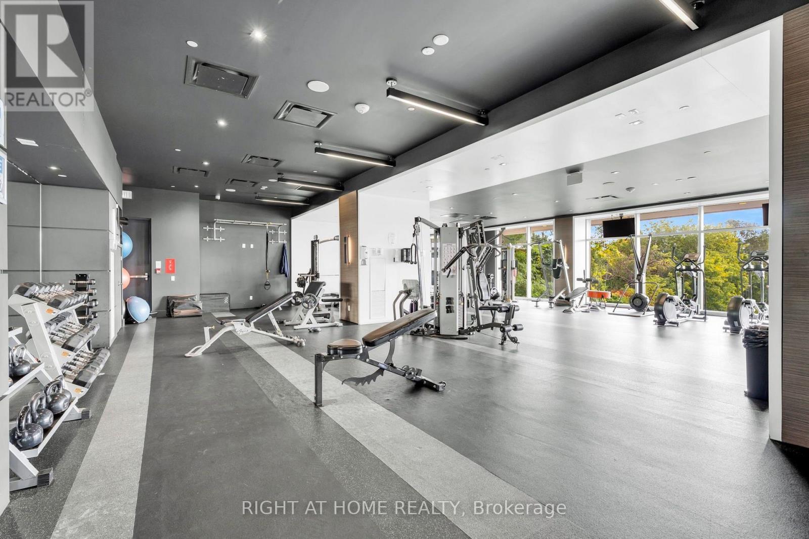 2304 - 33 Shore Breeze Drive, Toronto, Ontario  M8V 0G1 - Photo 30 - W13875918