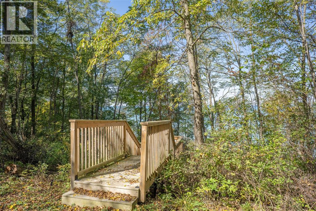 7008 Blue Coast Heights, Plympton-Wyoming, Ontario  N0N 1E0 - Photo 6 - 26008669
