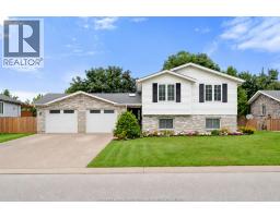 855 LAWNDALE AVENUE, Kingsville, Ontario