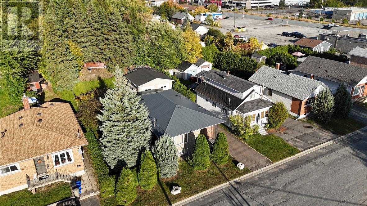 18 Quinn Street, Sudbury, Ontario  P3C 1A5 - Photo 2 - 2130836