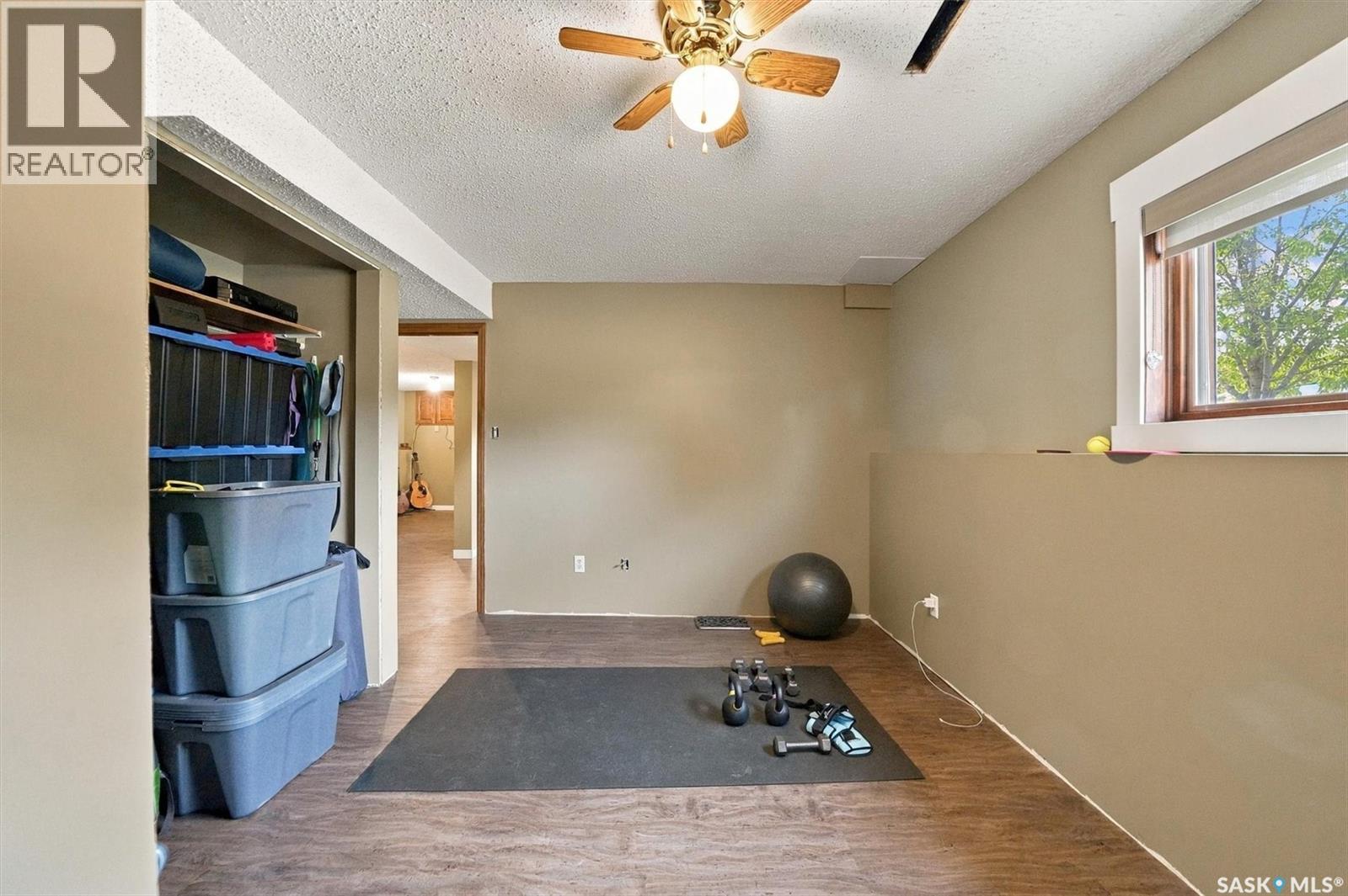 359 Sebestyen Crescent, Saskatoon, Saskatchewan  S7K 6W2 - Photo 26 - SK050647