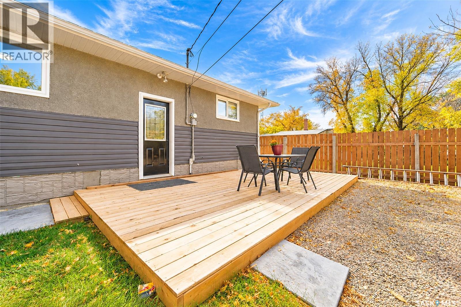 123 2nd Avenue E, Rosetown, Saskatchewan  S0L 2V0 - Photo 50 - SK050548
