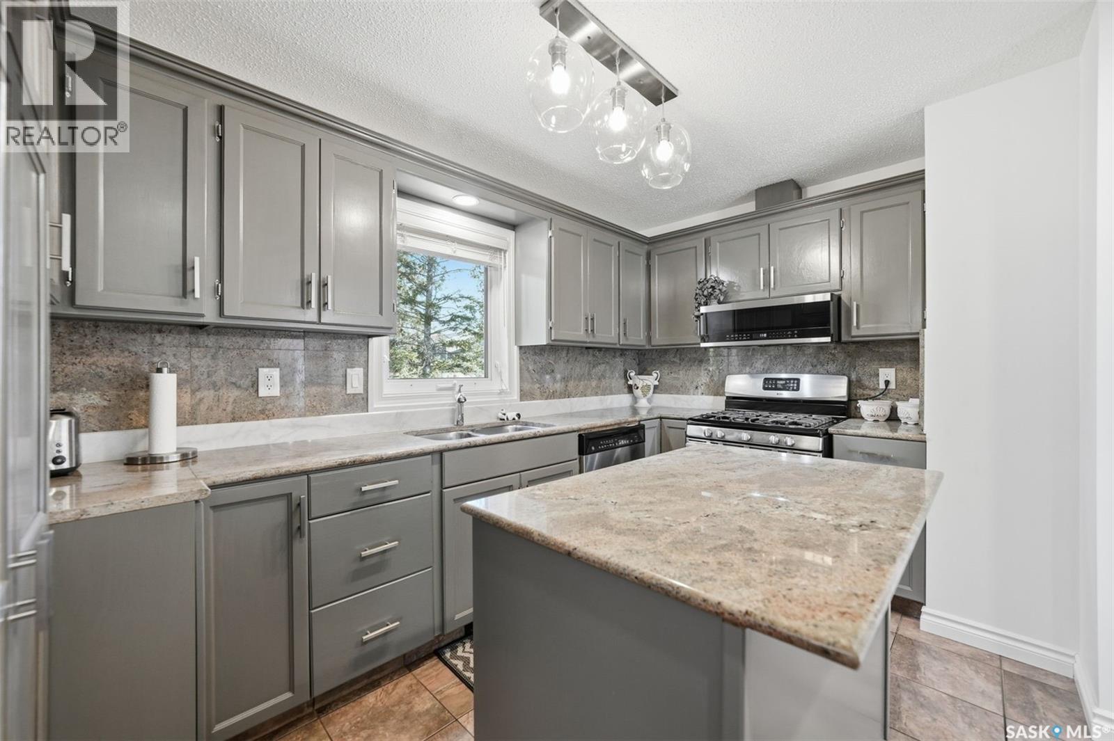 62 Chomyn Crescent, Saskatoon, Saskatchewan  S7K 7R5 - Photo 19 - SK050445