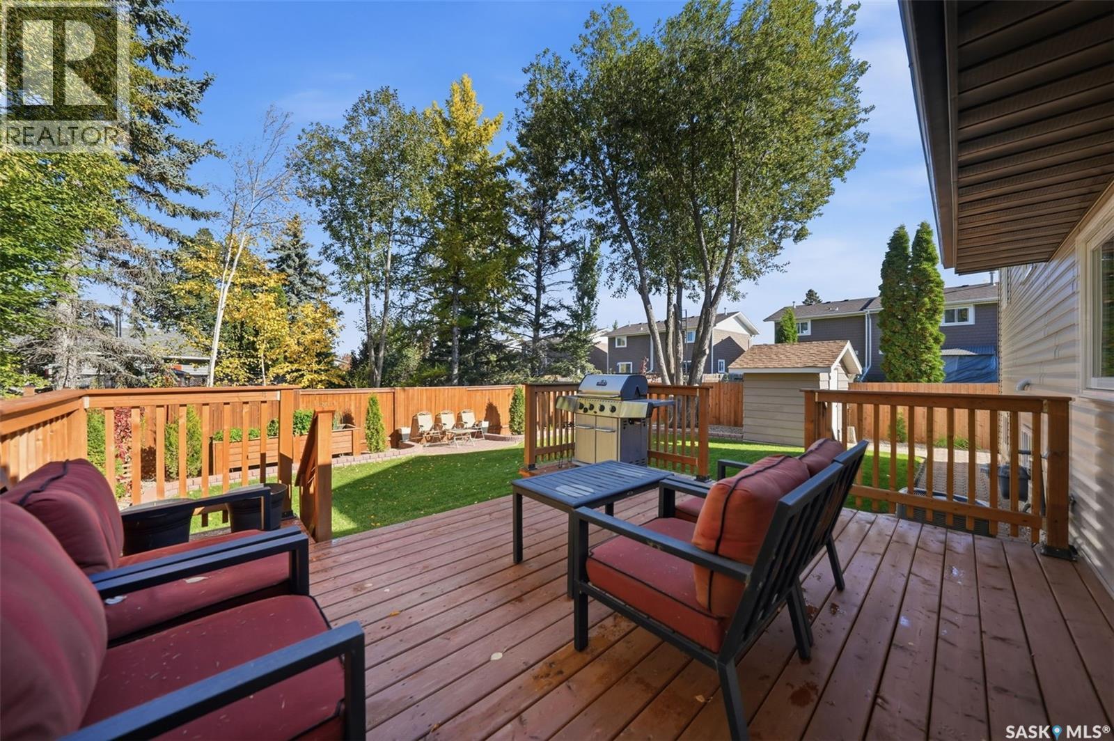 62 Chomyn Crescent, Saskatoon, Saskatchewan  S7K 7R5 - Photo 5 - SK050445