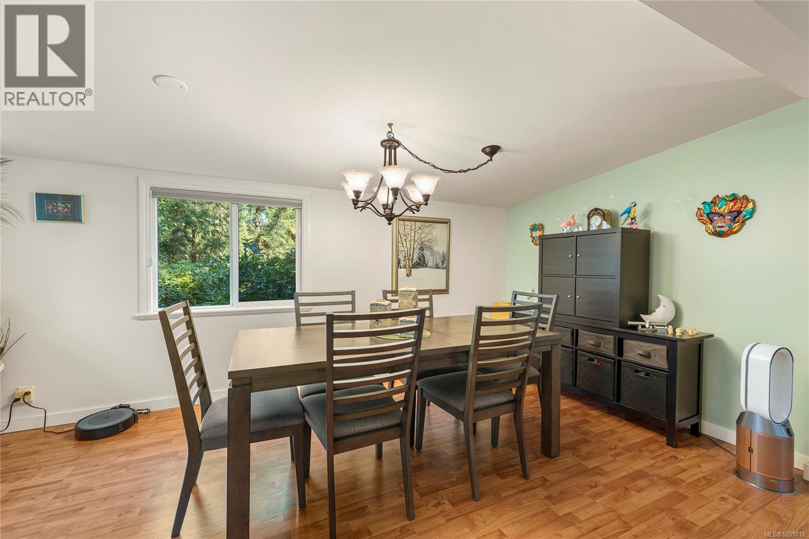 21 7071 Lantzville Rd