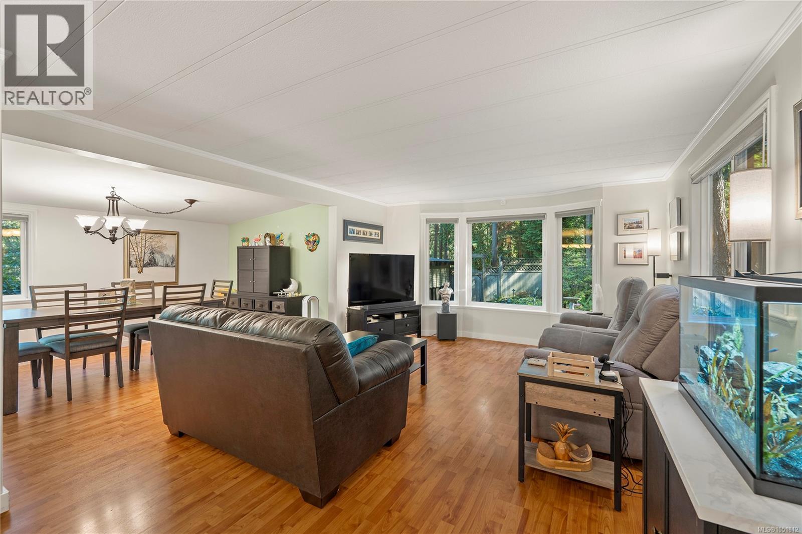 21 7071 Lantzville Rd