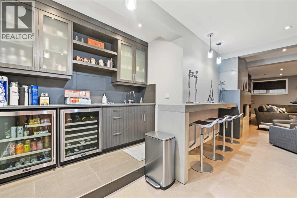 1121 Valois Avenue SW, Calgary, Alberta  T2T 1L4 - Photo 33 - A2349881