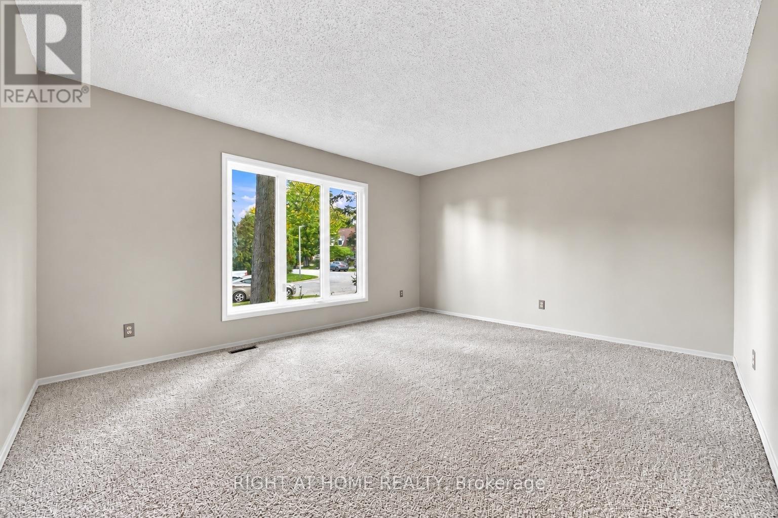 51 Maplestone Avenue, Sarnia, Ontario  N7S 4X1 - Photo 7 - X13876222