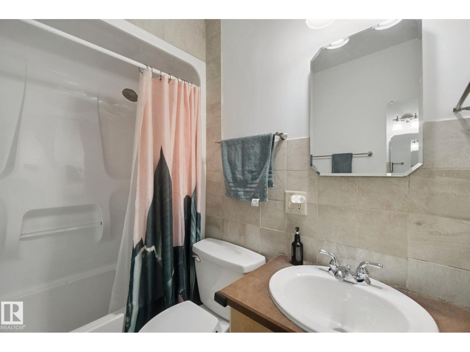 11639 134 ST NW