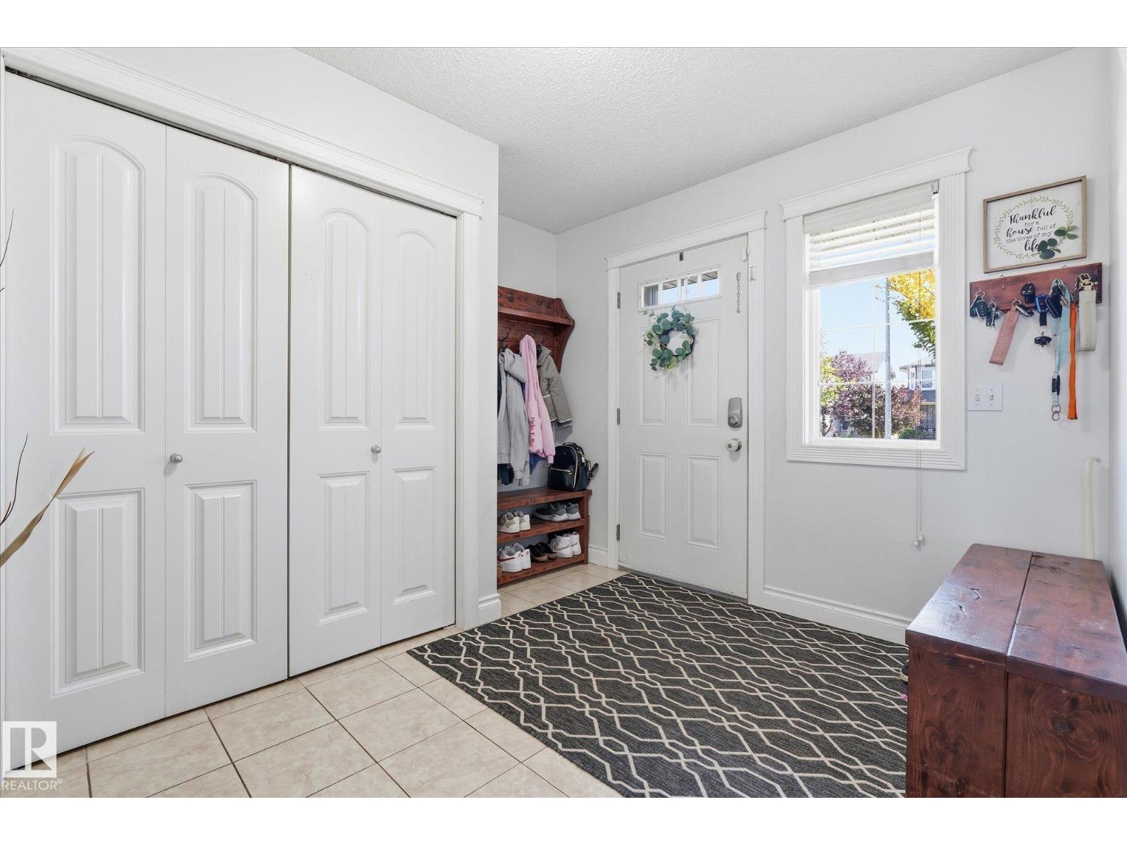70 GREENFIELD WY
