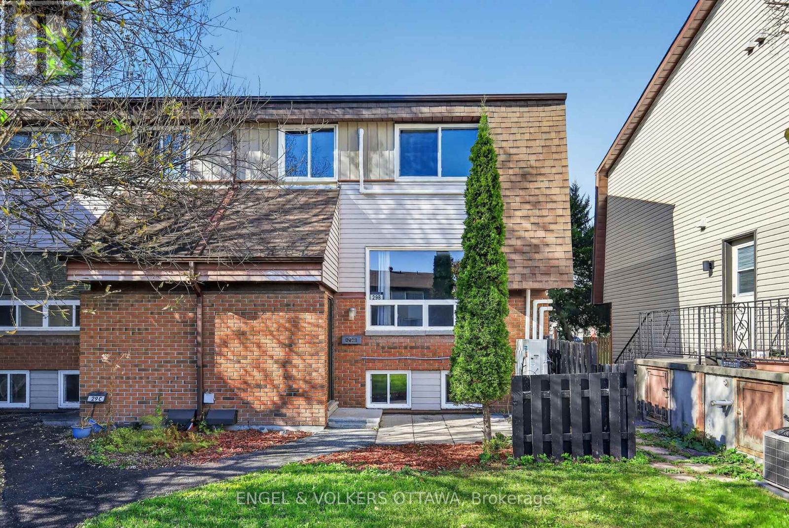 B - 29 WOODVALE GREEN DRIVE, Ottawa, Ontario