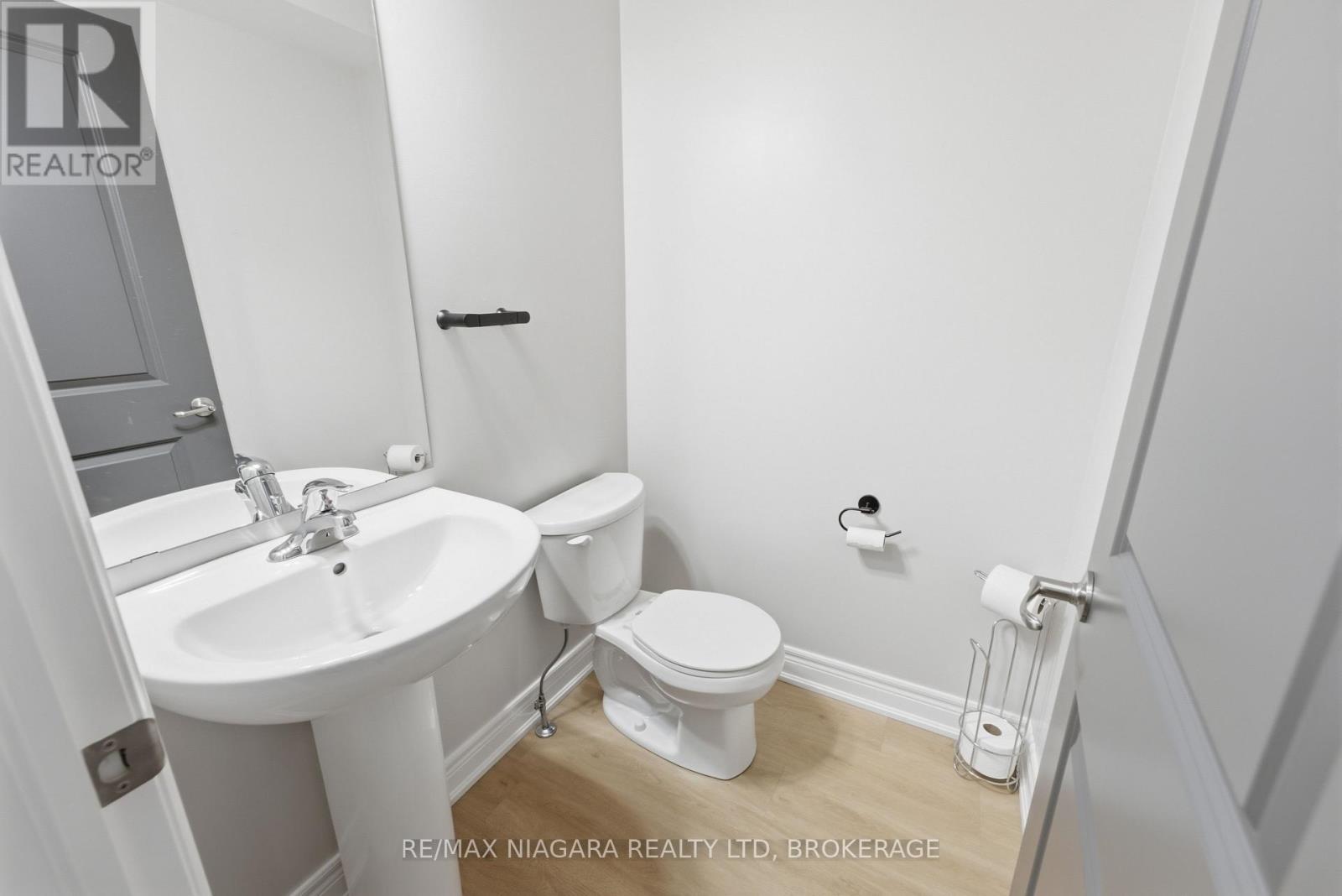 18 - 340 Prospect Point Road N, Fort Erie, Ontario  L0S 1N0 - Photo 8 - X13875982