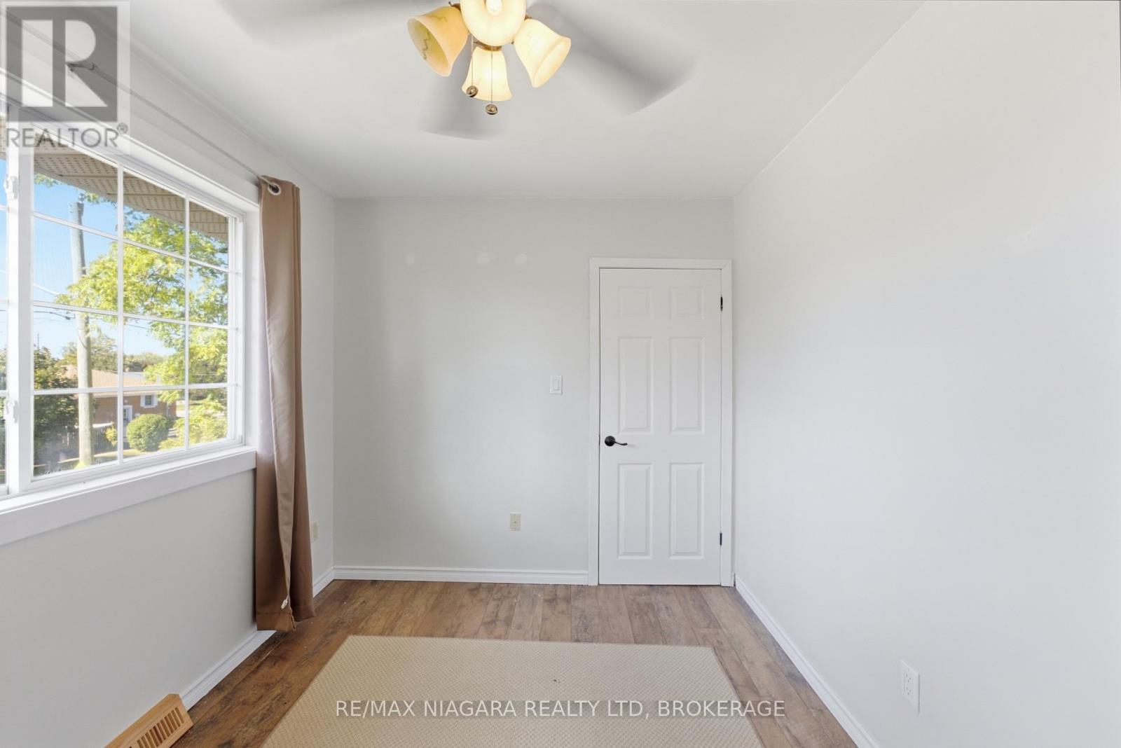163 Champlain Drive, Fort Erie, Ontario  L2A 1Z9 - Photo 21 - X13876092