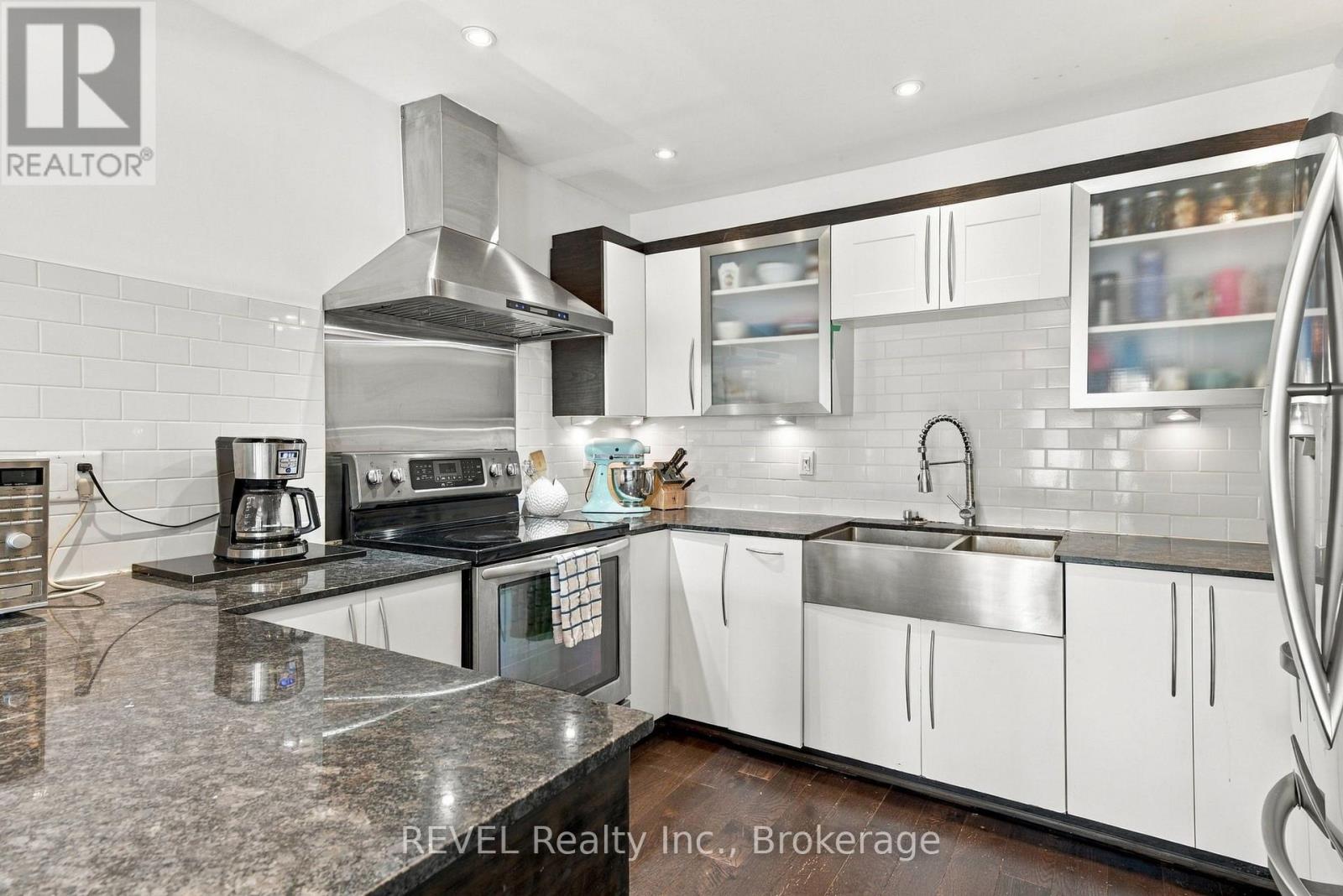 7218 Maywood Street, Niagara Falls, Ontario  L2E 5P5 - Photo 13 - X13876184