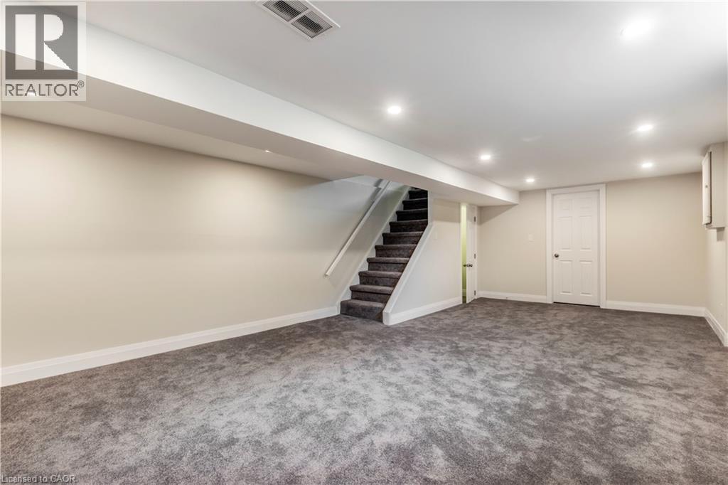 2373 Barclay Road, Burlington, Ontario  L7R 2B7 - Photo 29 - 40869350