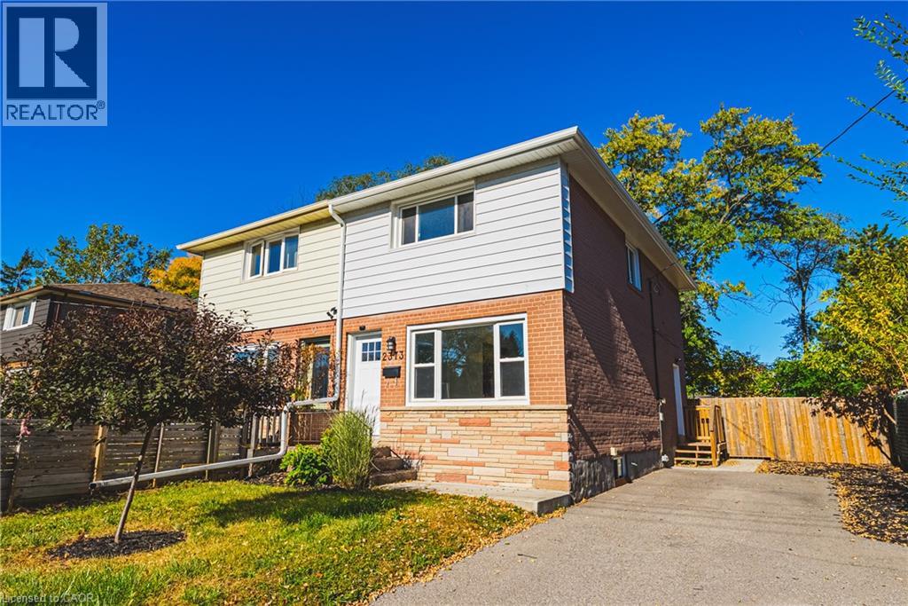2373 Barclay Road, Burlington, Ontario  L7R 2B7 - Photo 3 - 40869350