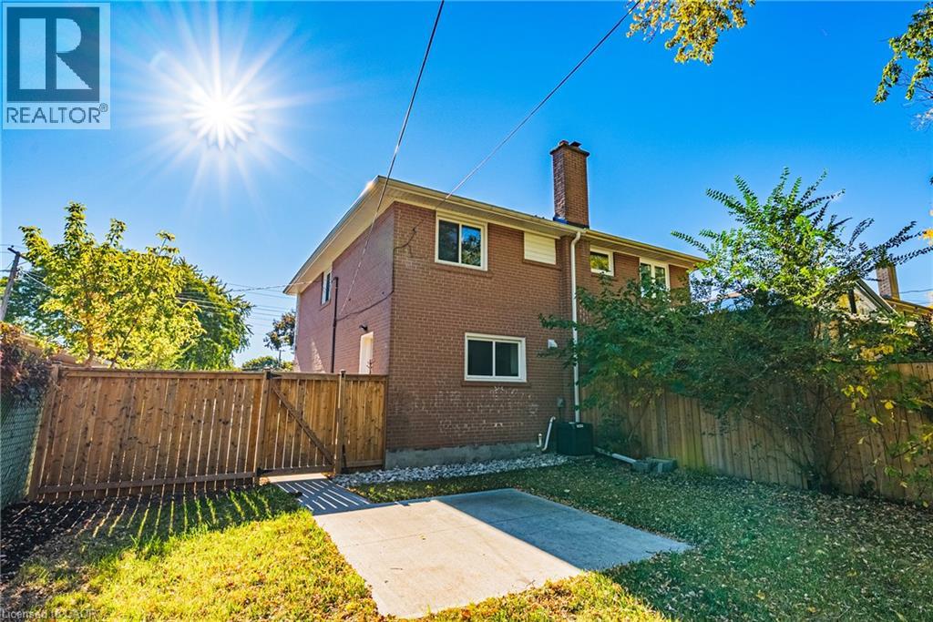 2373 Barclay Road, Burlington, Ontario  L7R 2B7 - Photo 34 - 40869350