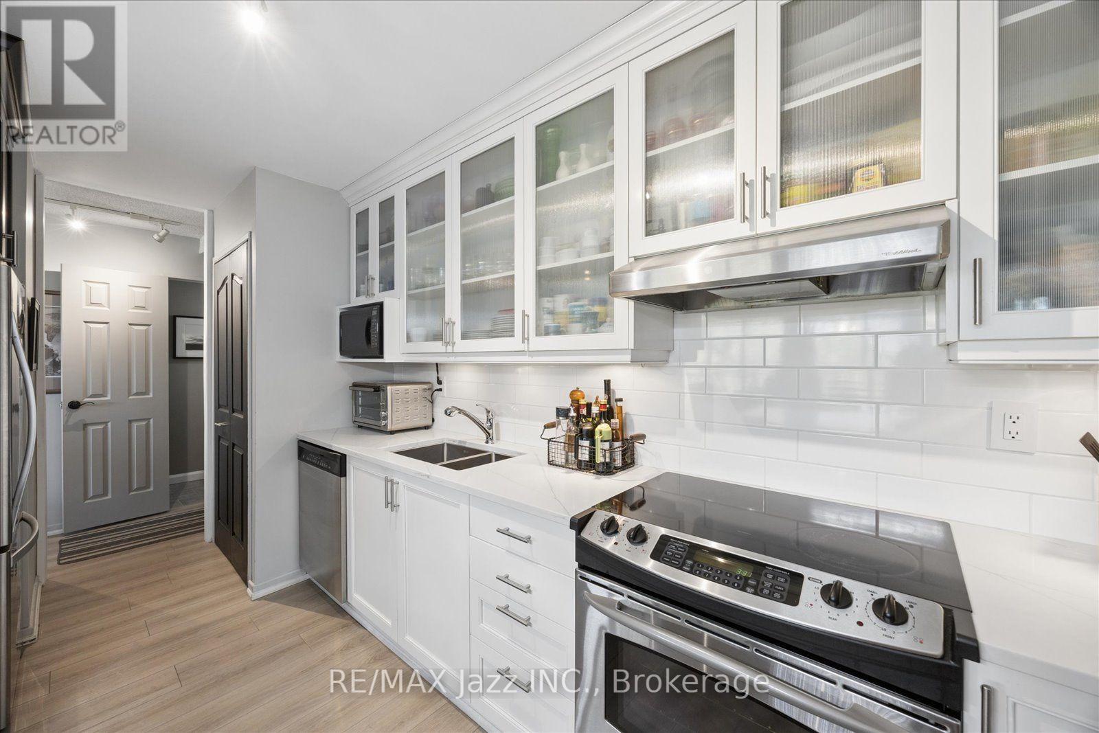 405 - 337 Simcoe Street N, Oshawa, Ontario  L1G 4T2 - Photo 23 - E13876060