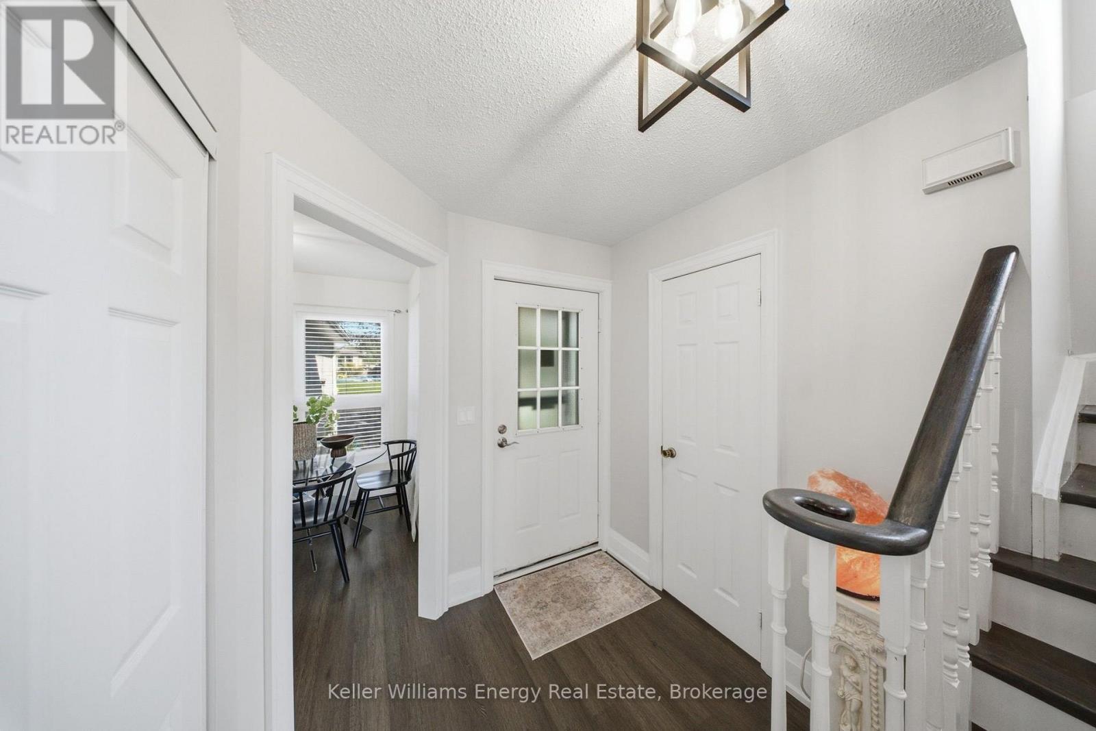 1396 Park Road S, Oshawa, Ontario  L1J 8M5 - Photo 4 - E13876066