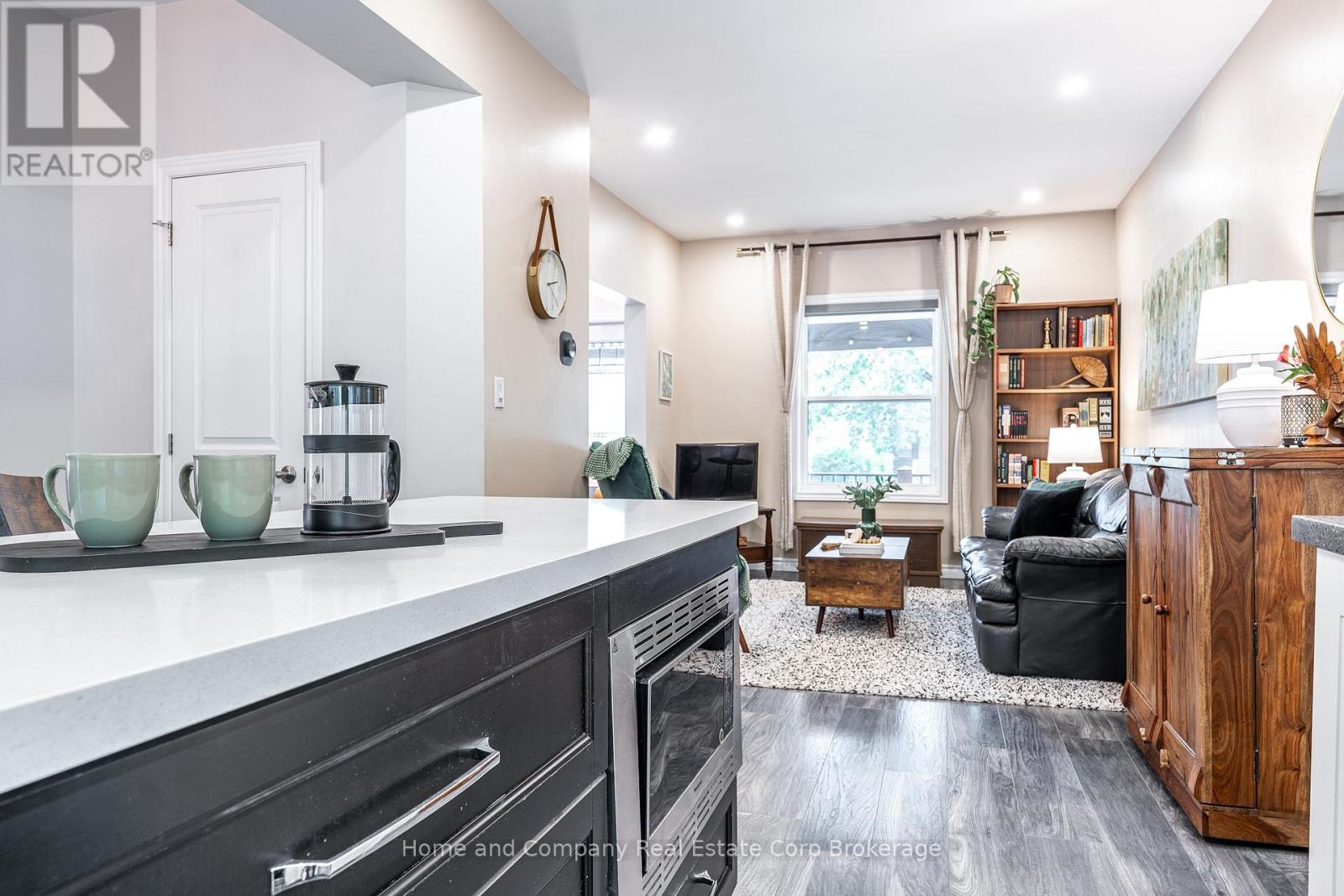 36 East Gore Street, Stratford, Ontario  N5A 3X5 - Photo 11 - X13875950