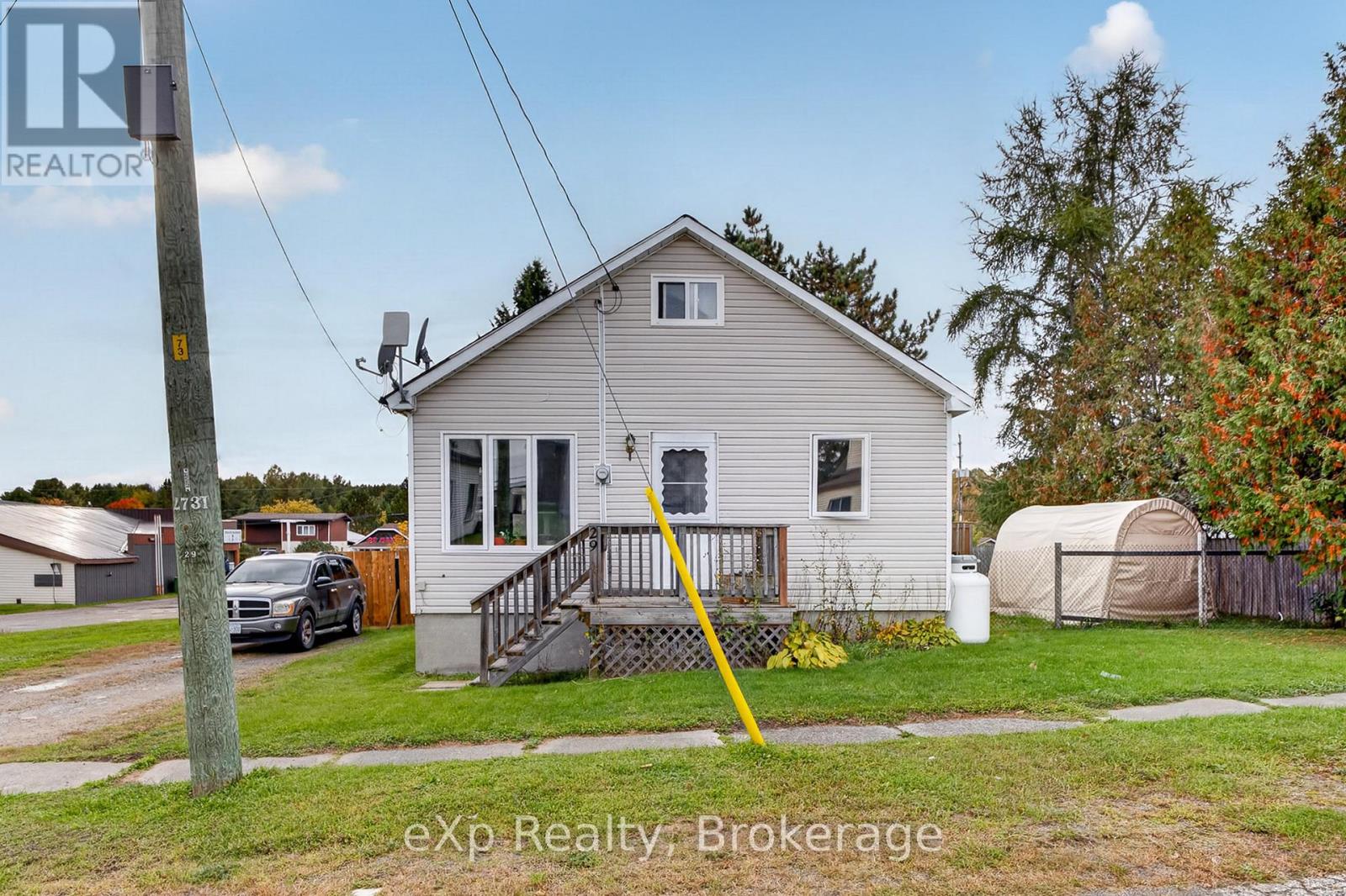 29 DOLLARD STREET, French River, Ontario