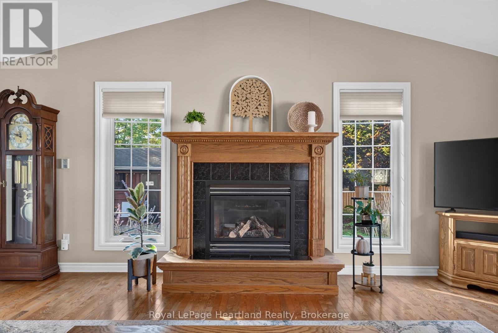 9 Sherwood Crescent, South Huron, Ontario  N0M 1S1 - Photo 14 - X13876240