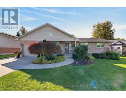 9 SHERWOOD CRESCENT, South Huron, Ontario